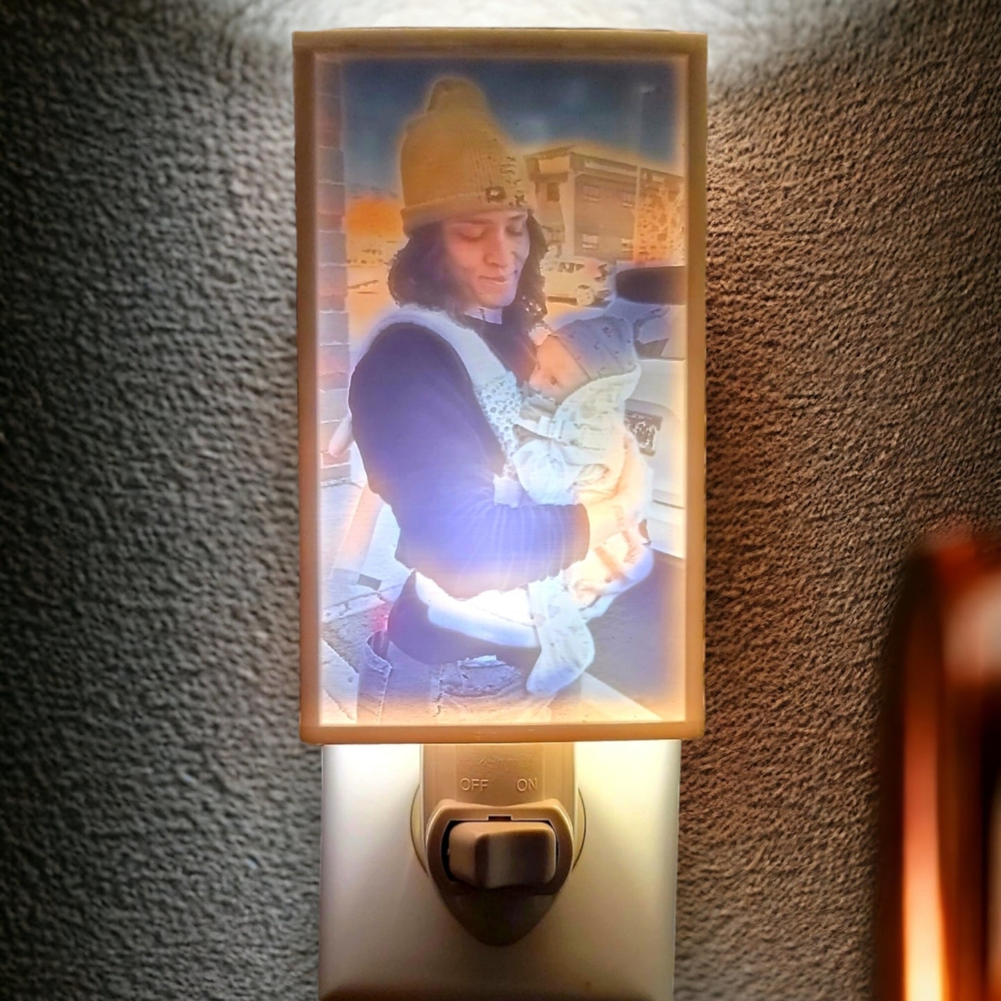 LED 3D Printed Lithophane Night Light (Personalized)